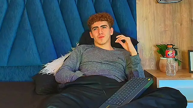 Živý XXX chat Tyler_Mcrey