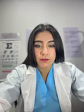 CAROLINE__07 Adlı Modelin Canlı XXX Sohbeti