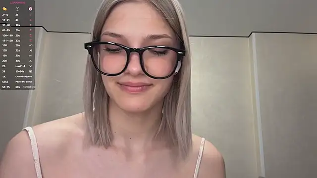Carolini_i 现场XXX聊天