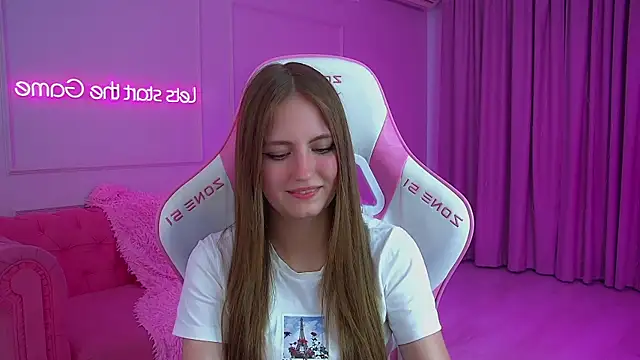 SofiaSarvains 라이브 XXX 채팅