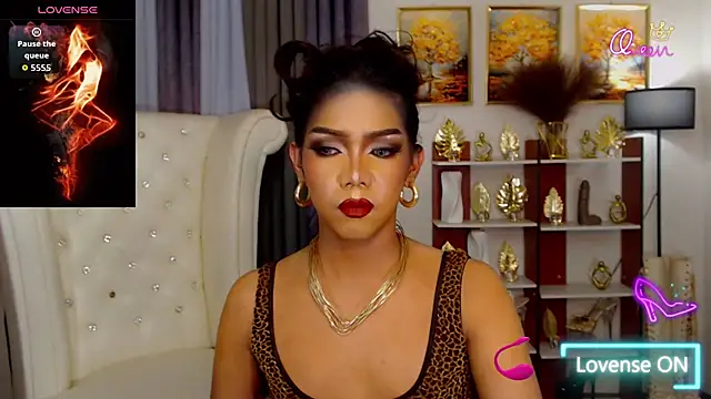 FuckingDollz's Live XXX Chat