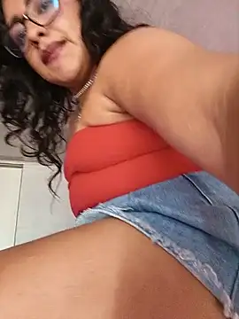 XXX chat uživo modela NYX_BLOOM1