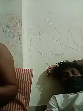 Prajakta123 Adlı Modelin Canlı XXX Sohbeti
