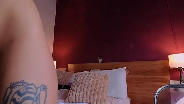 Jess_tattoo11's Live XXX Chat