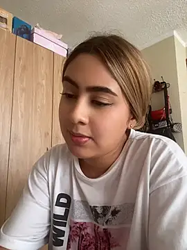 Miabonnett_ Live XXX Chat
