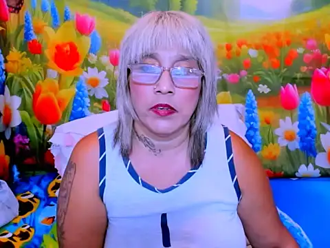 indianroxy Chat XXX live
