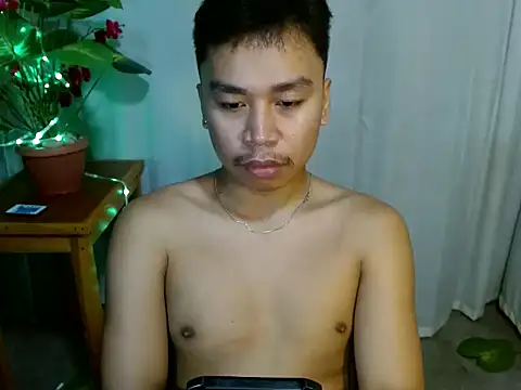urasiankevs' Live XXX Chat