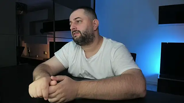 DravenPeak Chat XXX live
