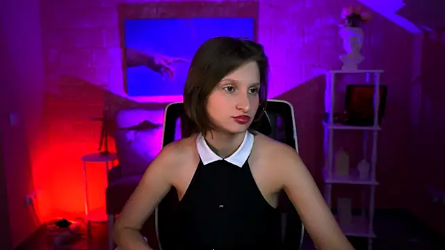 EllaHorton 现场XXX聊天