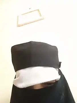 sexy__mona 现场XXX聊天