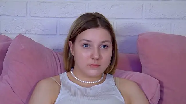 TinnaBurton Live XXX-Chat