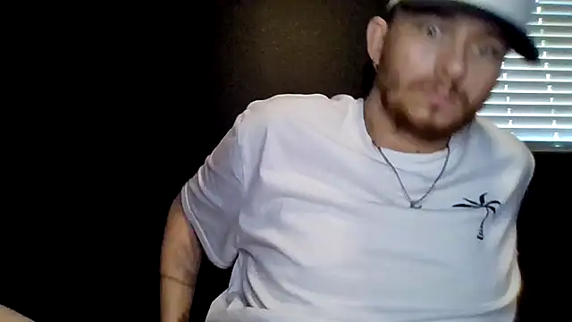 Chat XXX en directo de Mikecloudyhawk