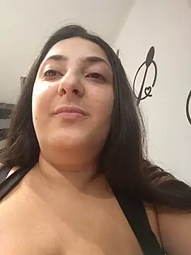 IRINA_DIAMOND 라이브 XXX 채팅