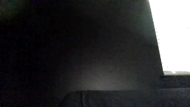 Chat +18 de Mikecloudyhawk ao vivo