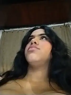Chat +18 de Bicky_24 ao vivo