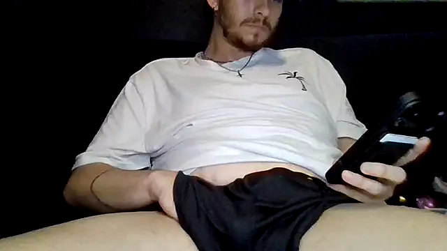 Mikecloudyhawk's Live XXX Chat