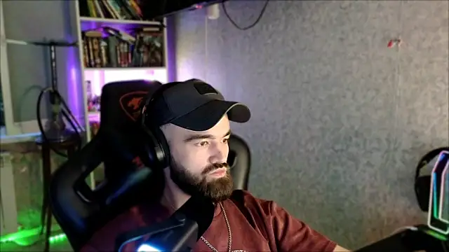 XXX chat uživo modela _Serious_Man