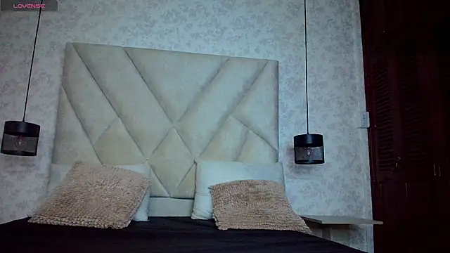 Chat XXX ao vivo de AmbarRaj