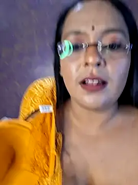 hornyrosy321 – Naživo XXX chat