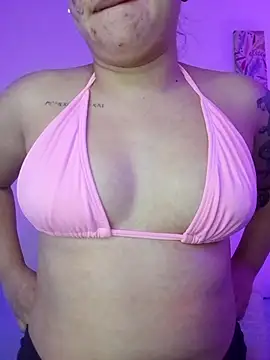 martina_connor1 élő XXX-chatje