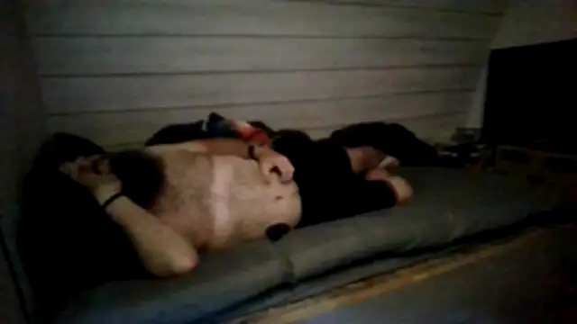 ThisGuy42o's Live XXX Chat
