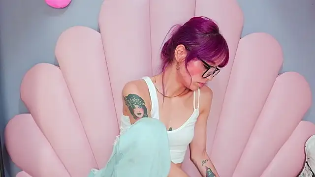 luci_miller Chat XXX in diretta