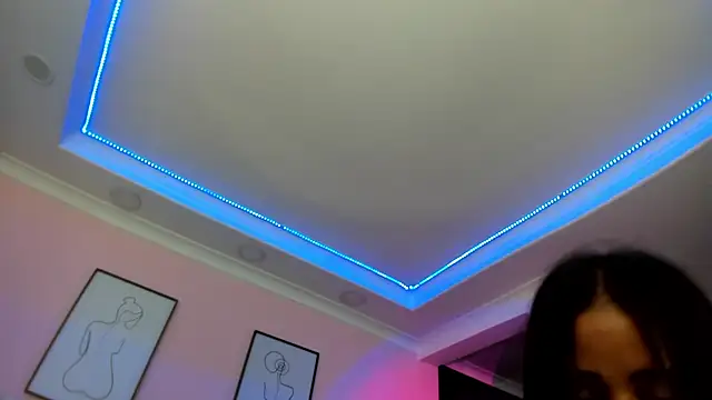 XXX chat uživo modela SARHA_ANTONELLI