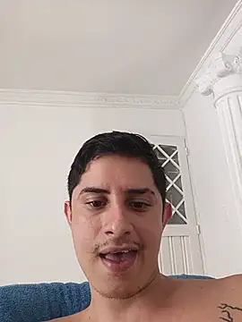 wickedboy_twin1's Live XXX Chat