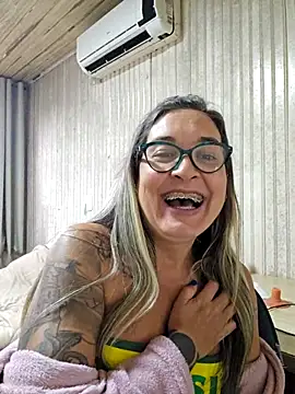 دردشة BellaFortuneGaucha الجنسية المباشرة