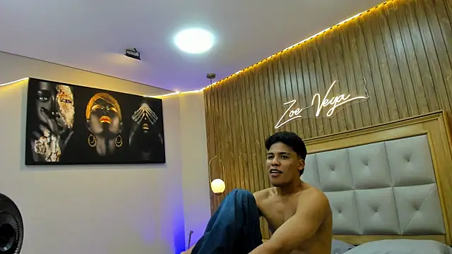Chatroom XXX en direct de Colby_driscoll