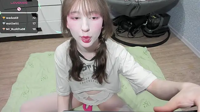 Yoonhee_ki's Live XXX Chat