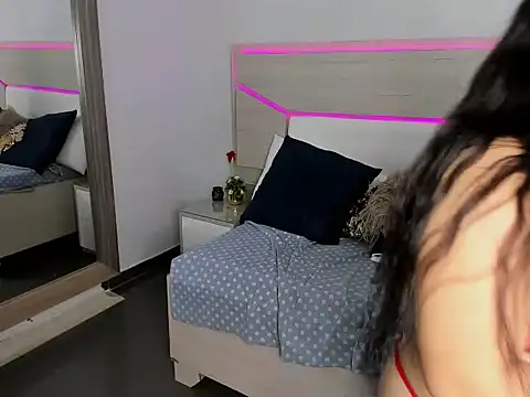 Chat +18 de MaraStelle ao vivo