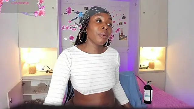 TaylorBloom Live XXX Chat