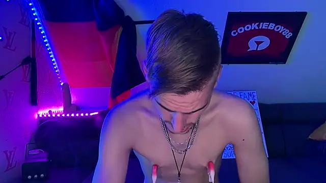 Cookieboy88 Live XXX-chat