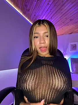 Isabella18_pink's Live XXX Chat