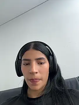 Ema_Rose_ XXX чат на живо