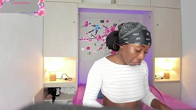 XXX chat uživo modela TaylorBloom