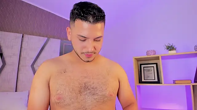 Chat XXX en directo de Axel_grey_
