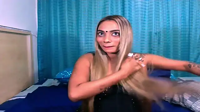 دردشة sexyindianchic الجنسية المباشرة