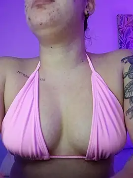 Chat +18 de martina_connor1 ao vivo