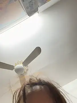 Hello_honey 现场XXX聊天