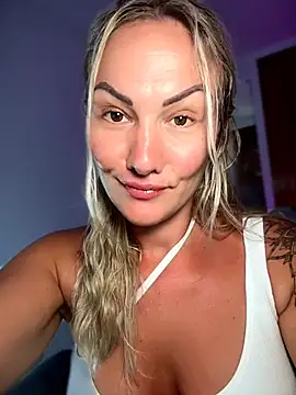 Živý XXX chat NastyMilf_