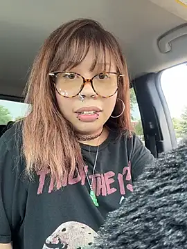 moan4mona live XXX chat
