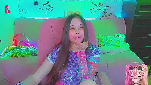 Lolisuccub Chat XXX live