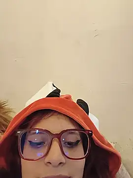 RedMeloddyn Live XXX chat