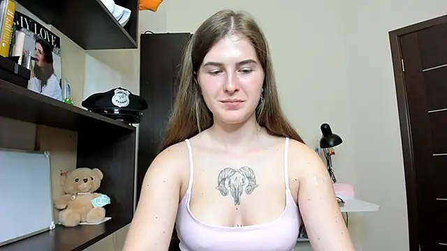 دردشة OhMyAlice الجنسية المباشرة