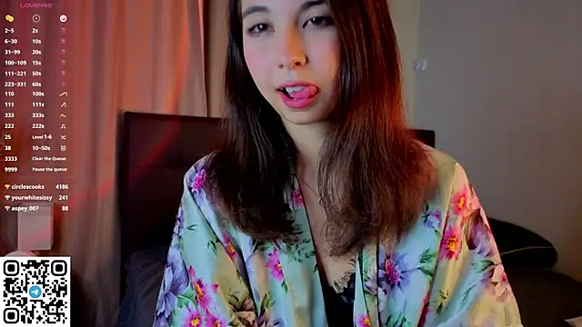 NerixalVire Chat XXX live