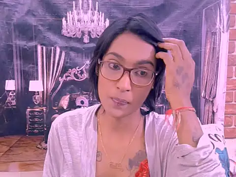 IndianRebel4u2Luv Chat XXX in diretta