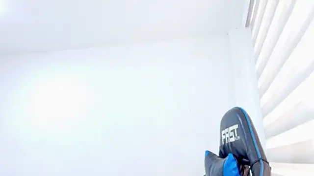 sophiax-x's Live XXX Chat