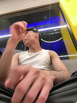 The_Conquer: απευθείας συνομιλία ΧΧΧ